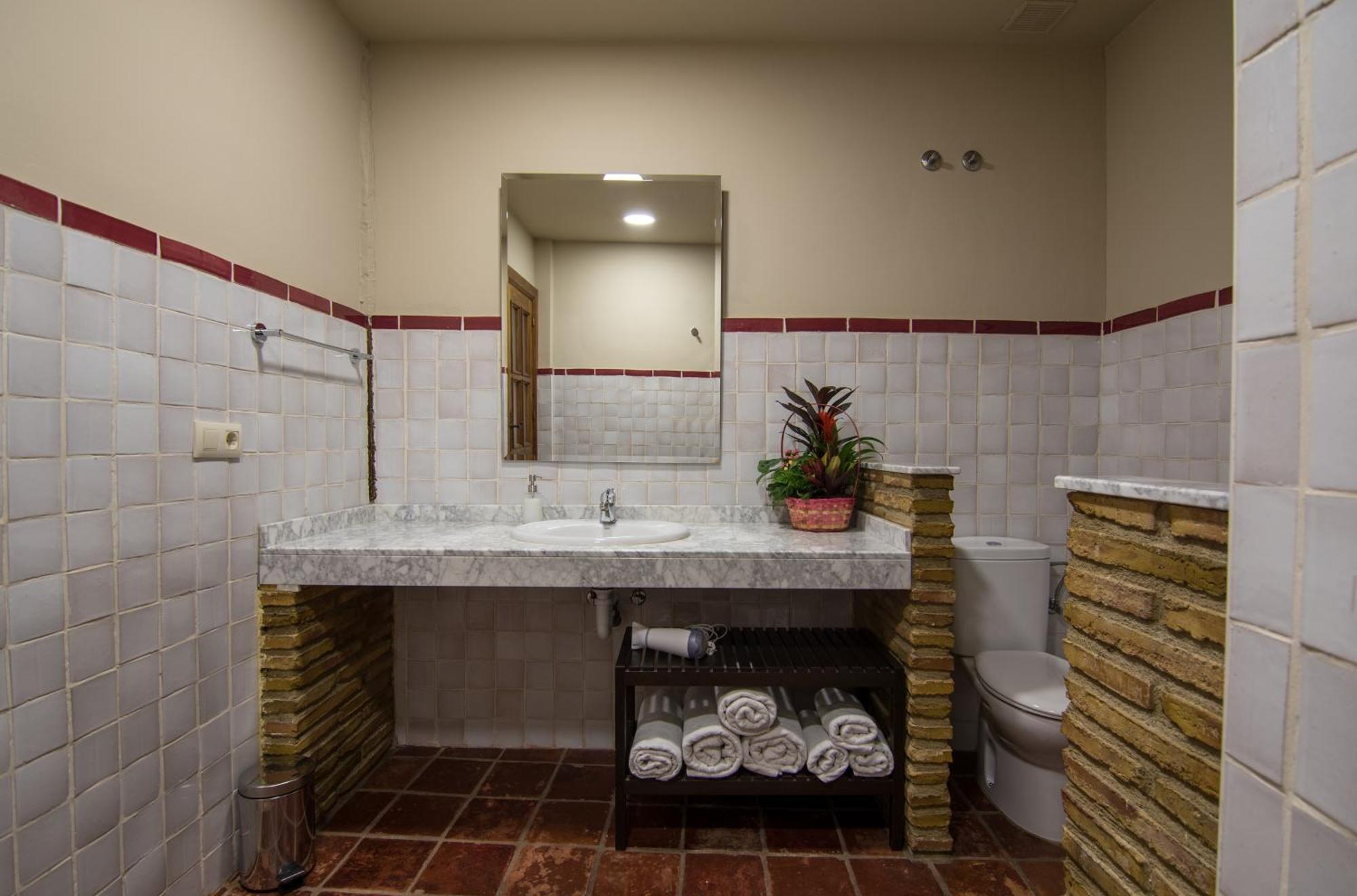 Haro Apartments * Haro